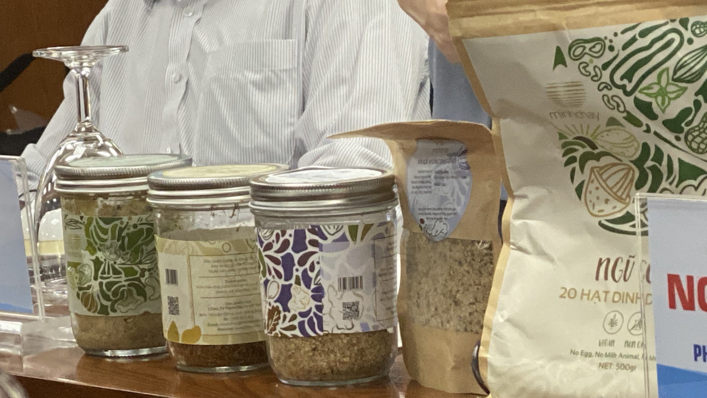 Vụ ngộ độc pate Minh Chay: TPHCM chưa liên lạc được 122 người tiêu dùng ảnh 2