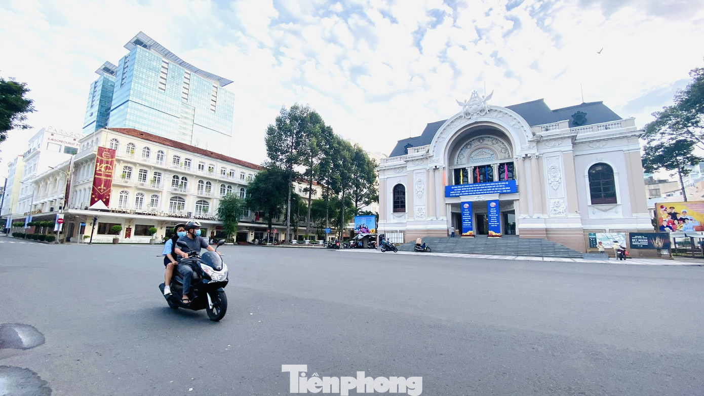 Cận cảnh những con đường được đề xuất làm phố đi bộ ở TPHCM ảnh 6