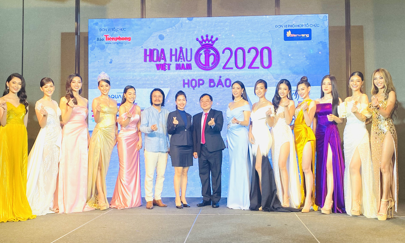 Dàn người đẹp dự họp báo Hoa hậu Việt Nam 2020 'thả tim' trên thảm đỏ ảnh 6