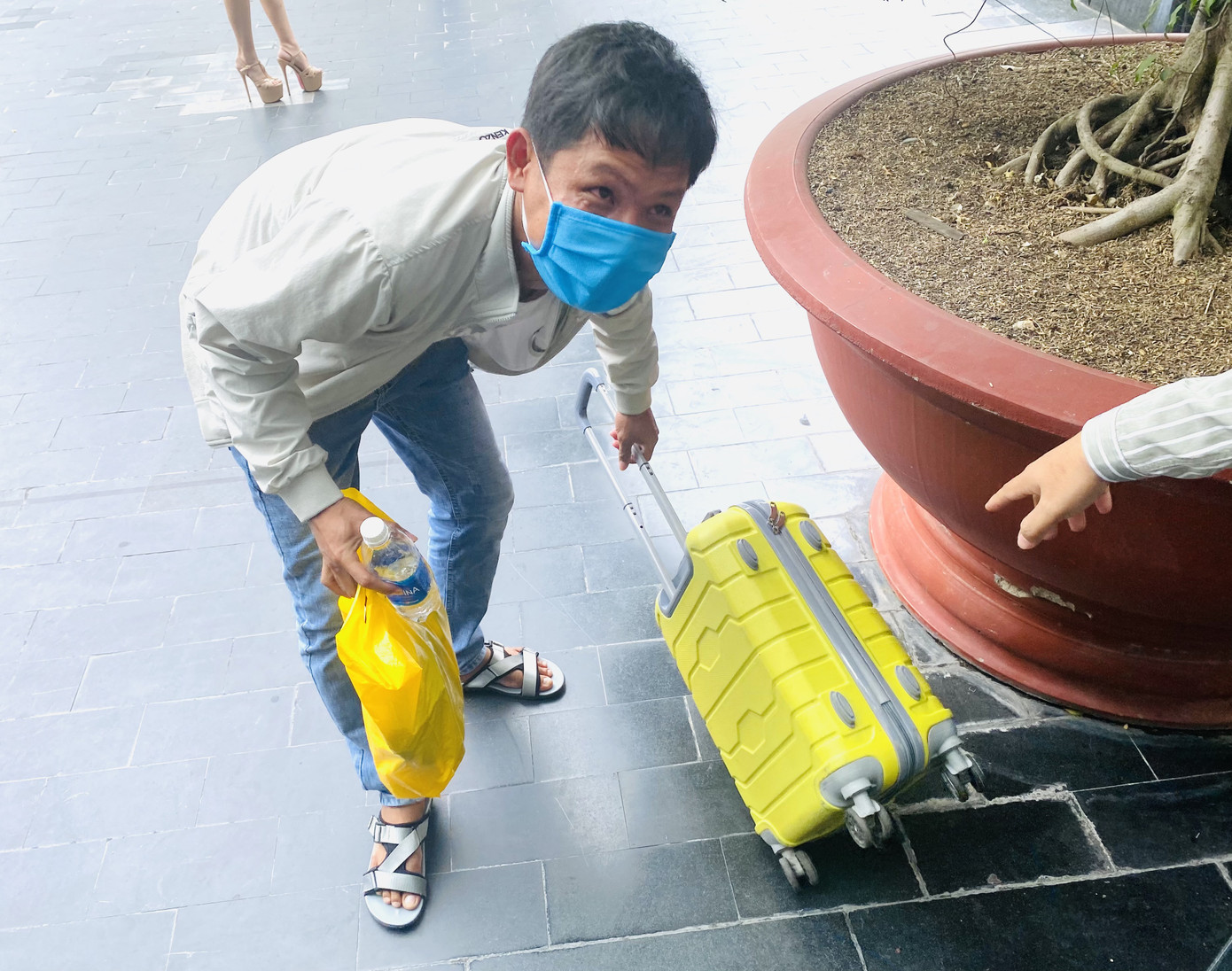 Những khoảnh khắc đẹp bên lề sơ khảo Hoa hậu Việt Nam 2020 ảnh 11