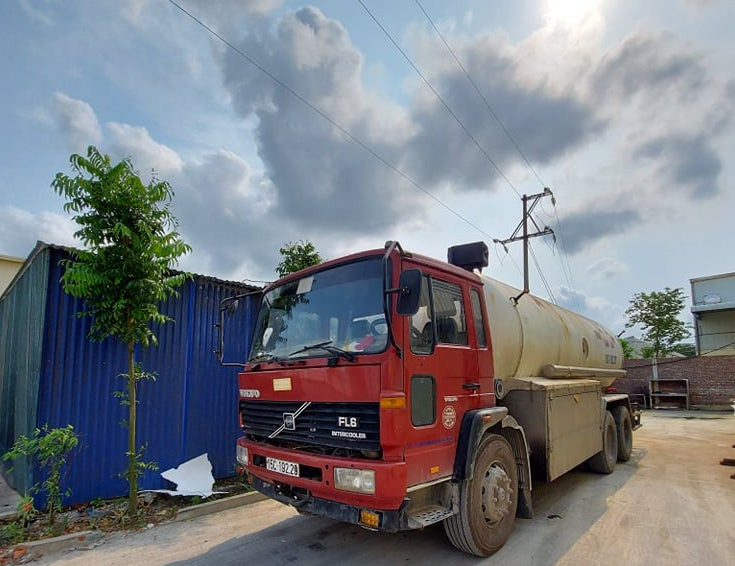 Công an triệt phá cơ sở chiết gas trái phép 'khủng' ở Hưng Yên ảnh 1