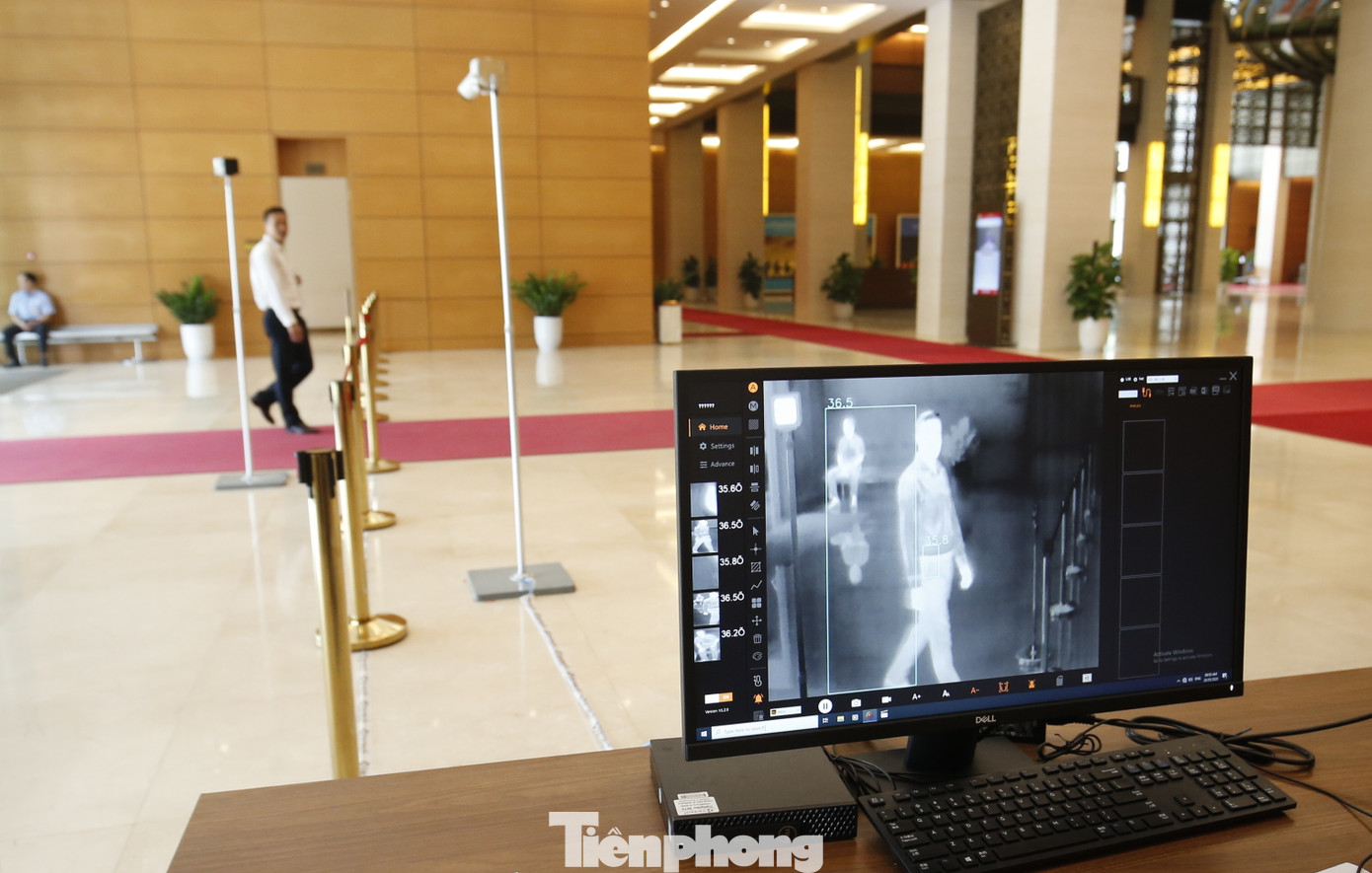 Kỳ họp đặc biệt tại Hội trường Diên Hồng ảnh 10