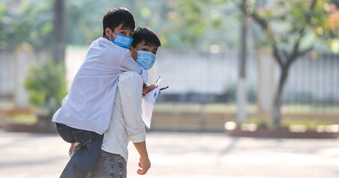 Tuyển sinh đại học đợt 1: Thí sinh khấp khởi nhập học, hàng loạt trường tuyển bổ sung ảnh 5 Tuyển sinh đại học đợt 1: Thí sinh khấp khởi nhập học, hàng loạt trường tuyển bổ sung ảnh 5