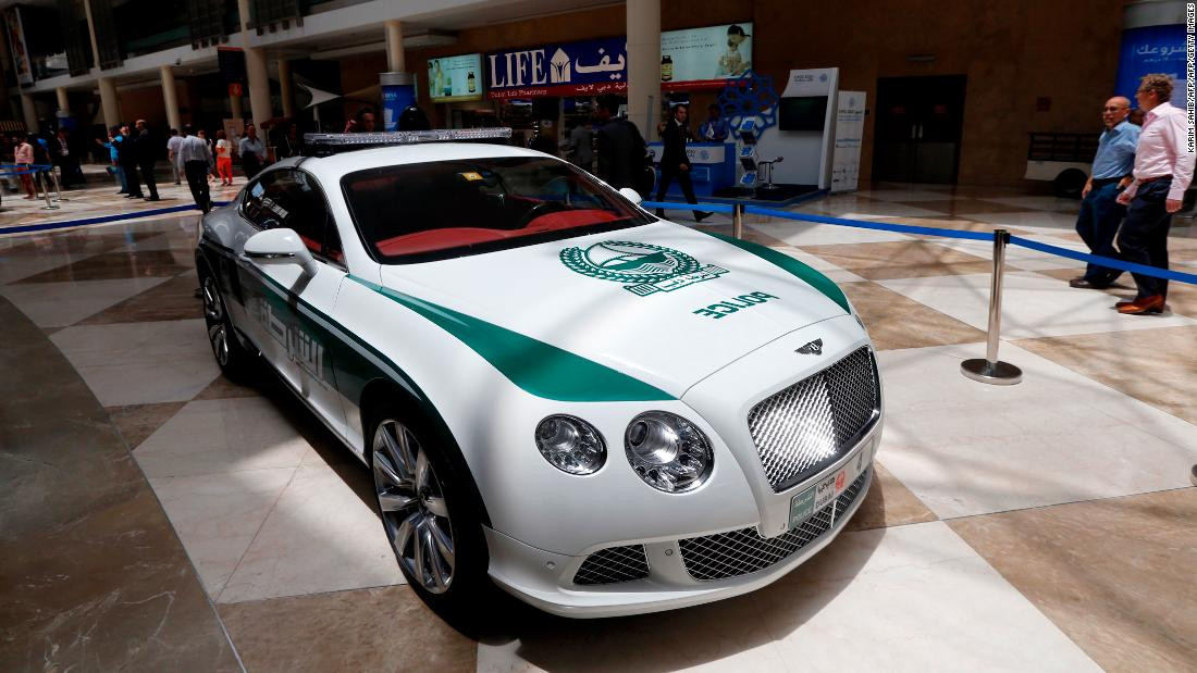 Đội xe cứu thương, xe cảnh sát 'sang chảnh' của Dubai ảnh 6