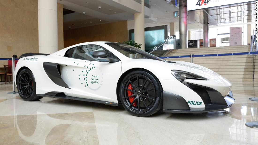 Đội xe cứu thương, xe cảnh sát 'sang chảnh' của Dubai ảnh 5