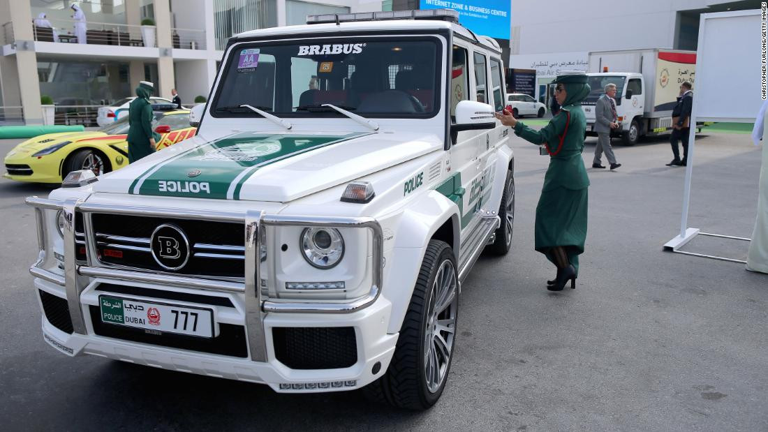Đội xe cứu thương, xe cảnh sát 'sang chảnh' của Dubai ảnh 9