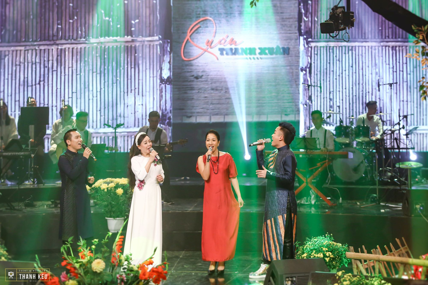 Ca sĩ Mỹ Linh: 'Tình nào mà chả là tình đầu' ảnh 3