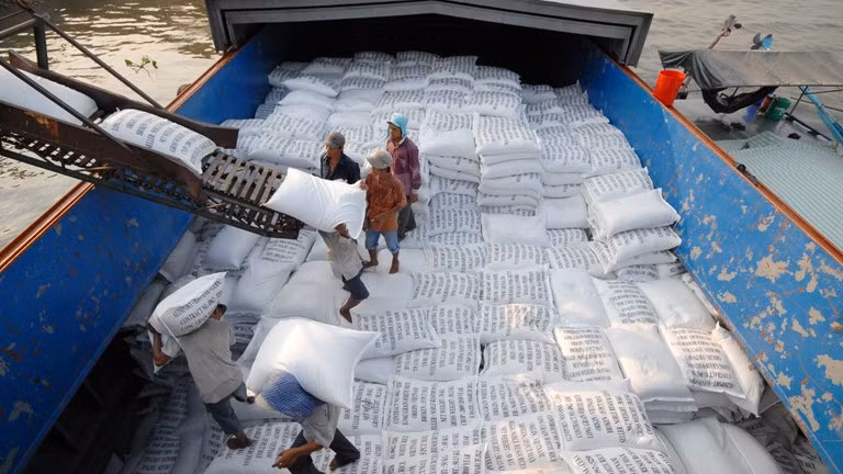 Doanh nghiệp tìm đủ cách chống dịch ảnh 5