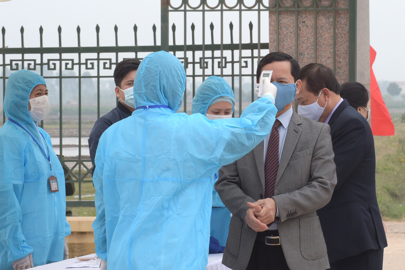 'Ngày thanh niên cùng hành động' thực hiện 1.500 công trình, phần việc ảnh 1