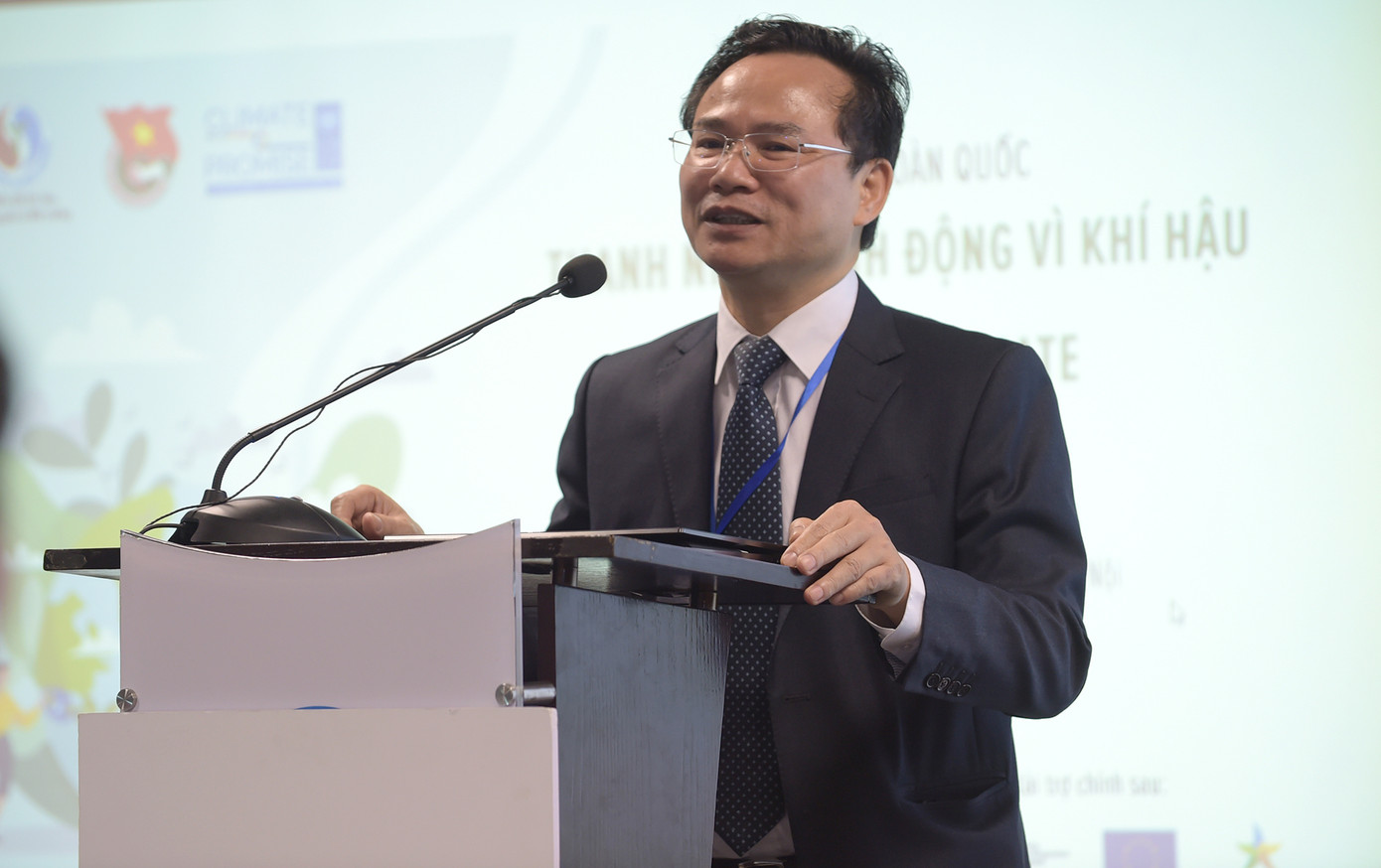 60% người Việt đề xuất các biện pháp ứng phó khẩn cấp về khí hậu toàn cầu ảnh 1