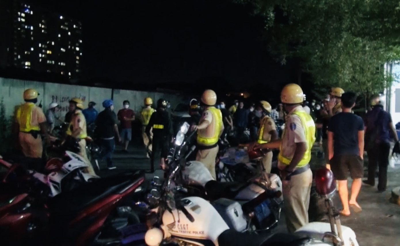 Đua xe trái phép, CSGT TPHCM ngăn chặn ra sao? ảnh 1