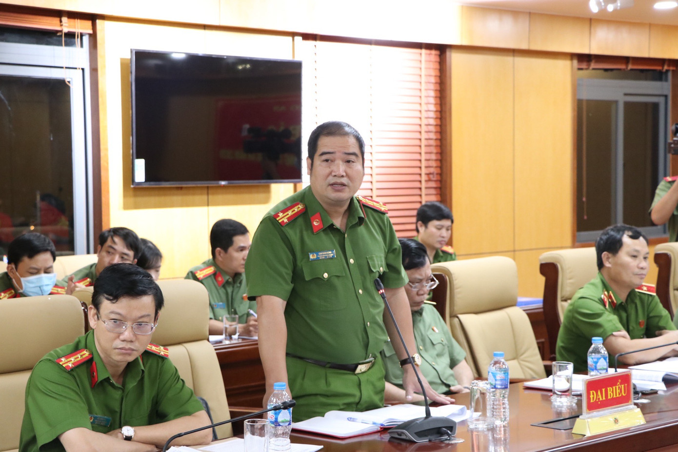 Bộ Công an gửi thư vận động người nhà kêu gọi bị can Hồ Thị Kim Thoa về nước ảnh 1