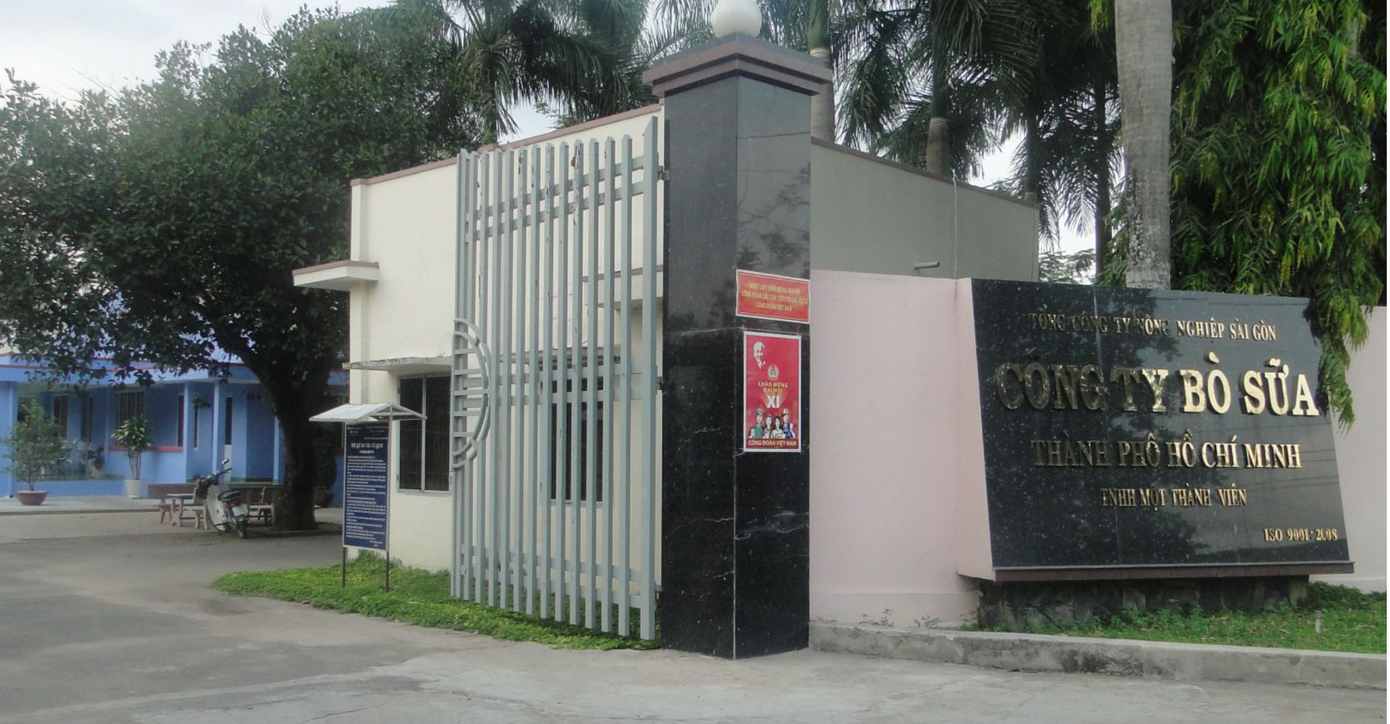 Chủ tịch TPHCM chỉ đạo xử lý hàng loạt sai phạm tại Công ty Bò sữa và Sagri ảnh 1