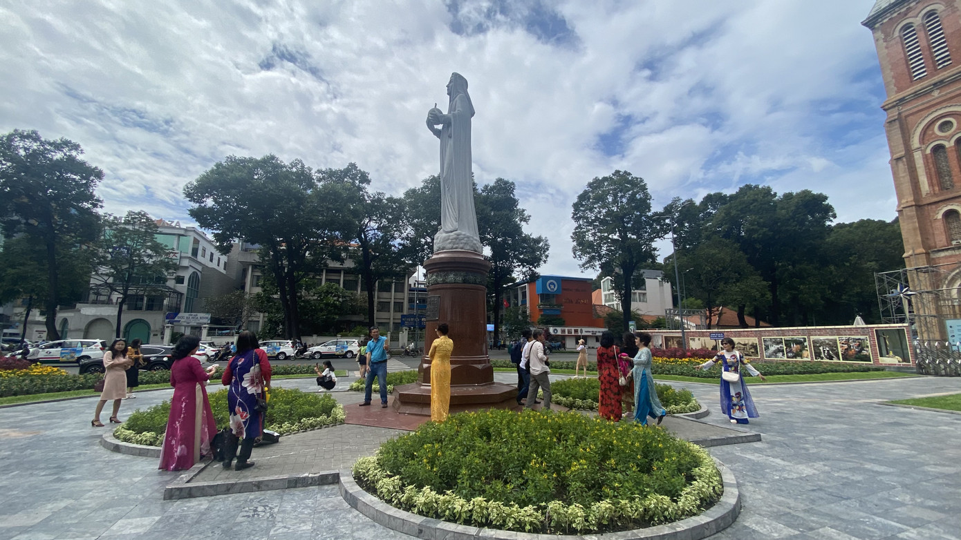 TPHCM yêu cầu dừng các hoạt động, sự kiện đông người không cần thiết ảnh 2