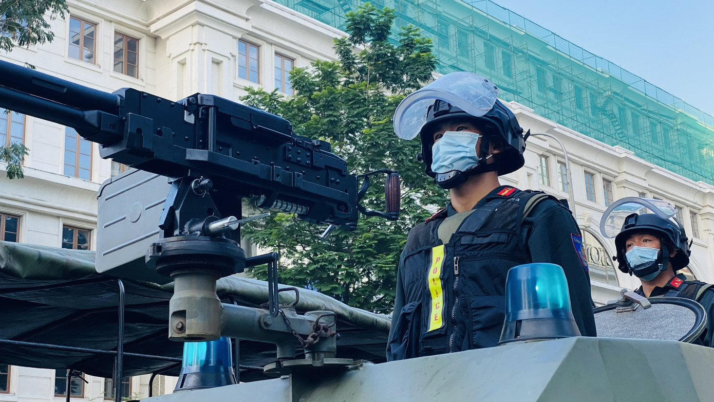 Nhìn gần xe đặc chủng Công an TPHCM trấn áp tội phạm ảnh 7