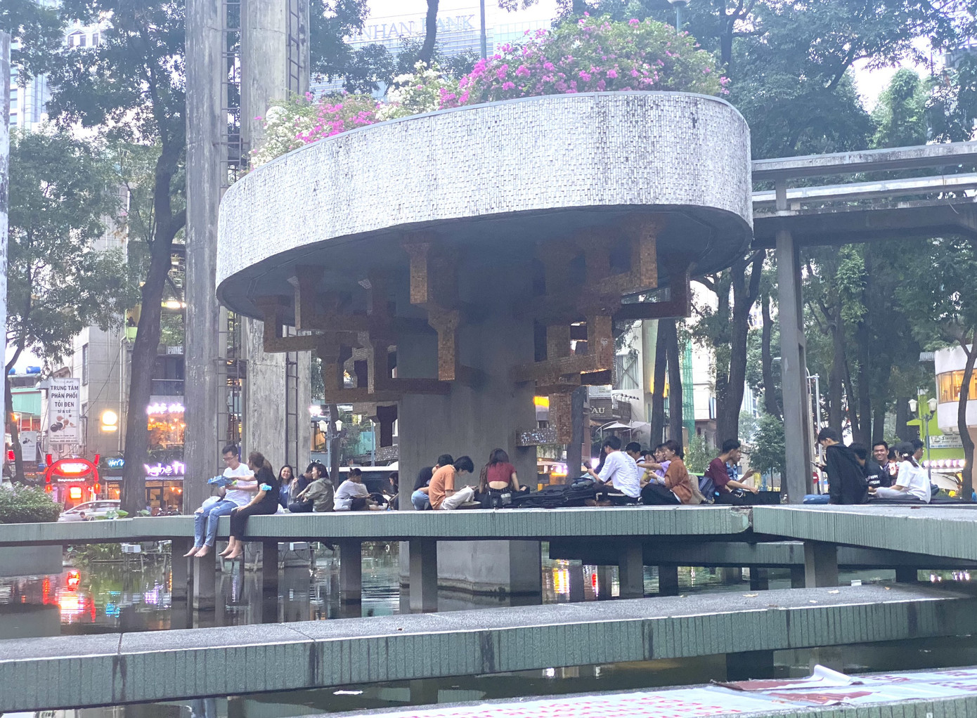 Hồ Con Rùa sắp trở thành phố đi bộ ở TPHCM ảnh 13