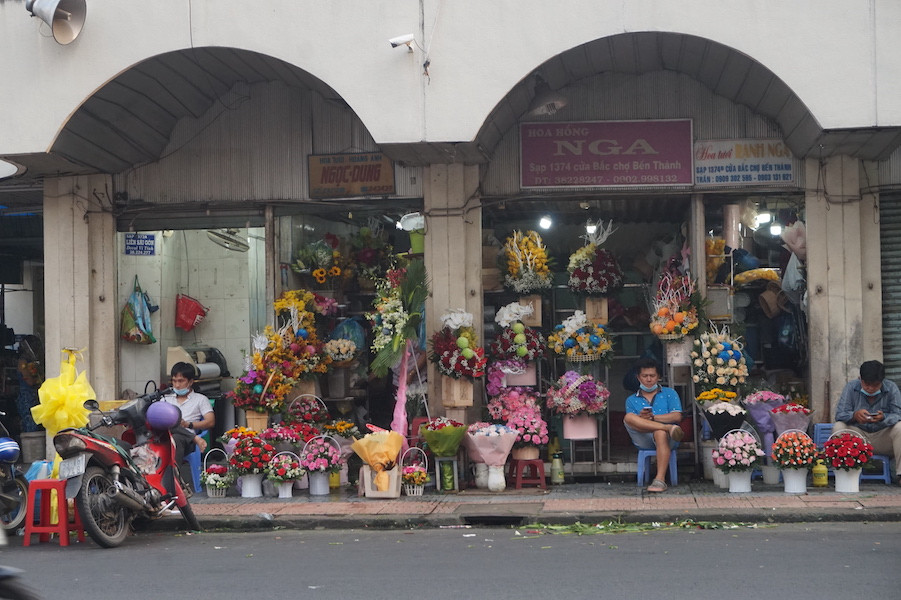Cuối năm, chợ Bến Thành đìu hiu ngóng khách ảnh 8