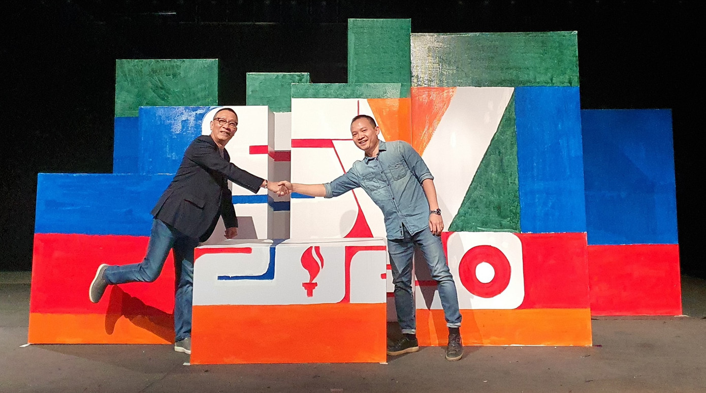 'Bỏng mắt' ngắm Chi Pu thả dáng siêu gợi cảm bên bể bơi ảnh 7