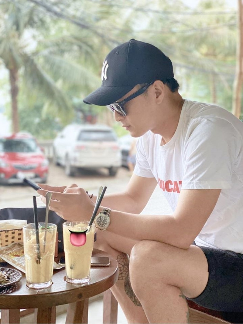 Lệ Quyên khoe chân dài miên man gây ngưỡng mộ ảnh 8