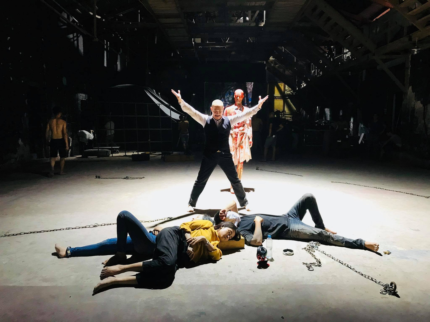 Thanh Hằng xót xa biết fan xăm 'sống' chịu đau 12 tiếng để có ảnh mình trên cơ thể ảnh 8