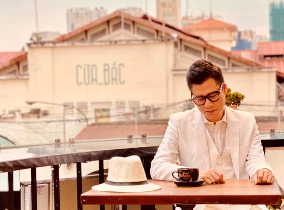 MC VTV Thu Hương chia sẻ cảm xúc bất an khi đối mặt với nguy cơ bị mù 2 mắt ảnh 10