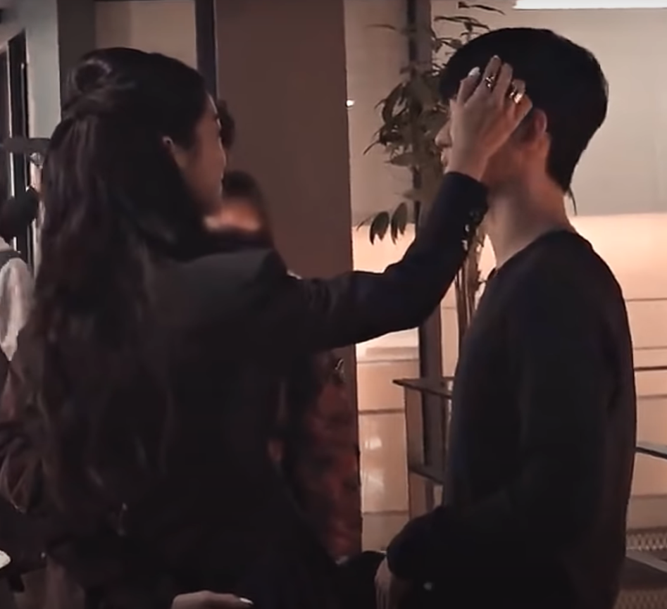 Cặp đôi 'Điên thì có sao' công khai hẹn hò? ảnh 5