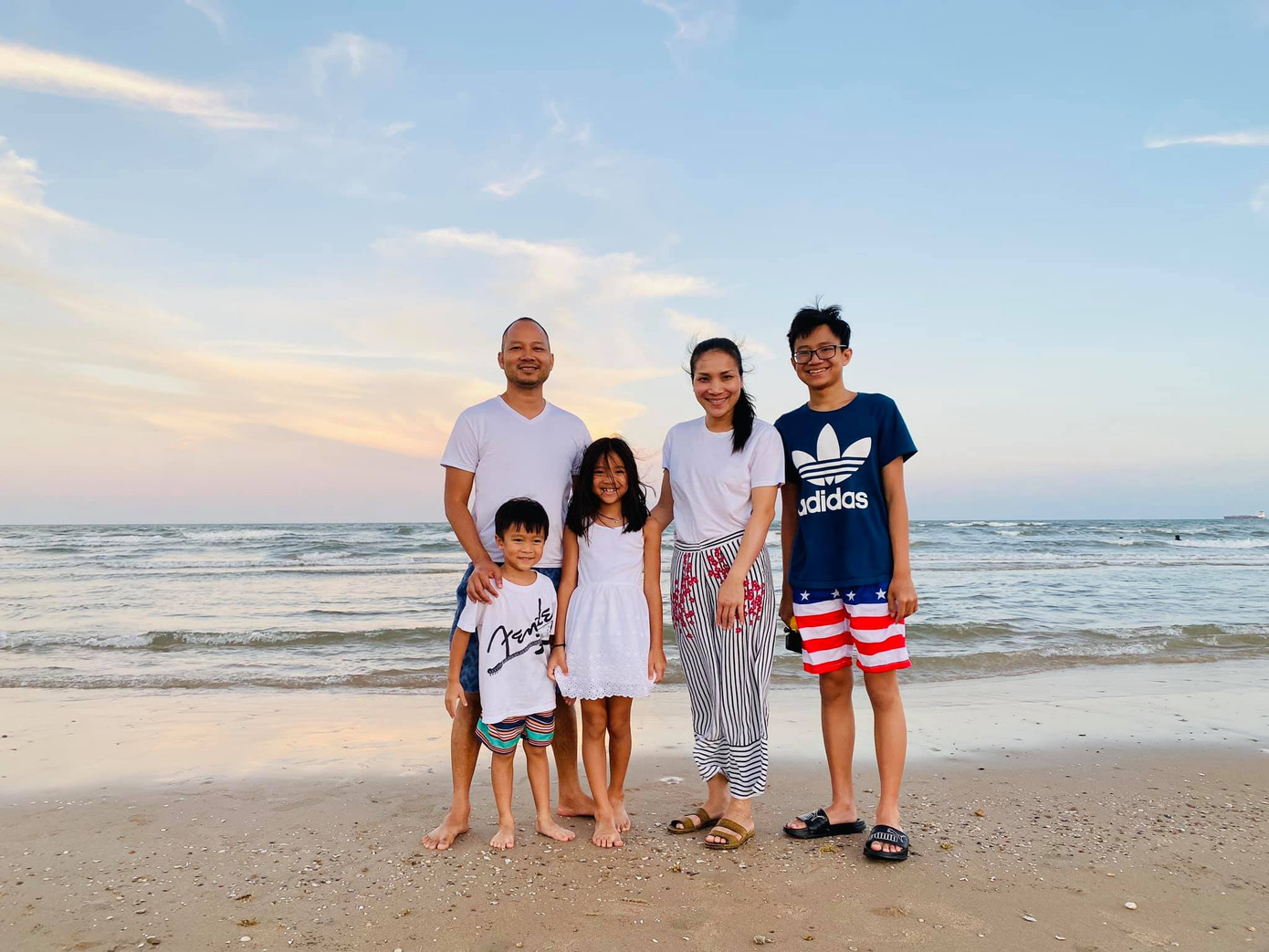 Lã Thanh Huyền diện bikini siêu nóng bỏng 'đốt mắt' fans ảnh 8