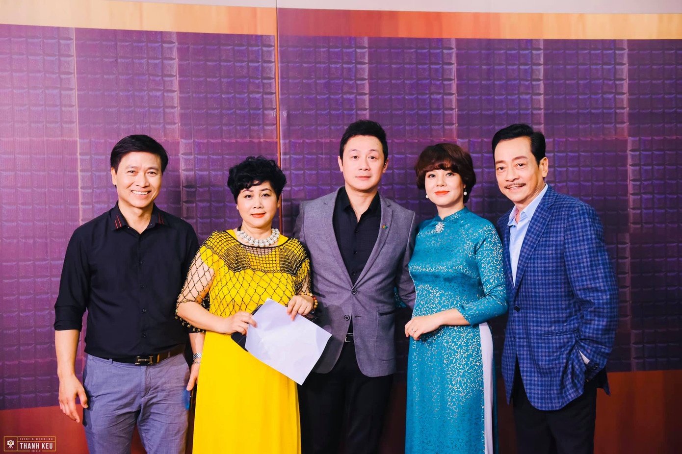 Hình ảnh NSND Minh Hằng ở bệnh viện khiến khán giả lo lắng ảnh 5