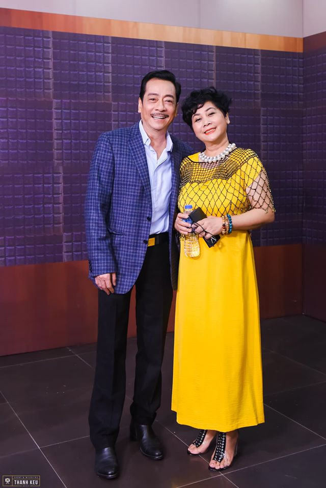 Hình ảnh NSND Minh Hằng ở bệnh viện khiến khán giả lo lắng ảnh 6