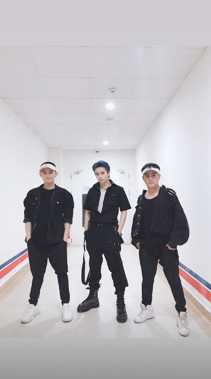 Khoảnh khắc Kim Lý chơi vui với con trai Hồ Ngọc Hà gây chú ý ảnh 8