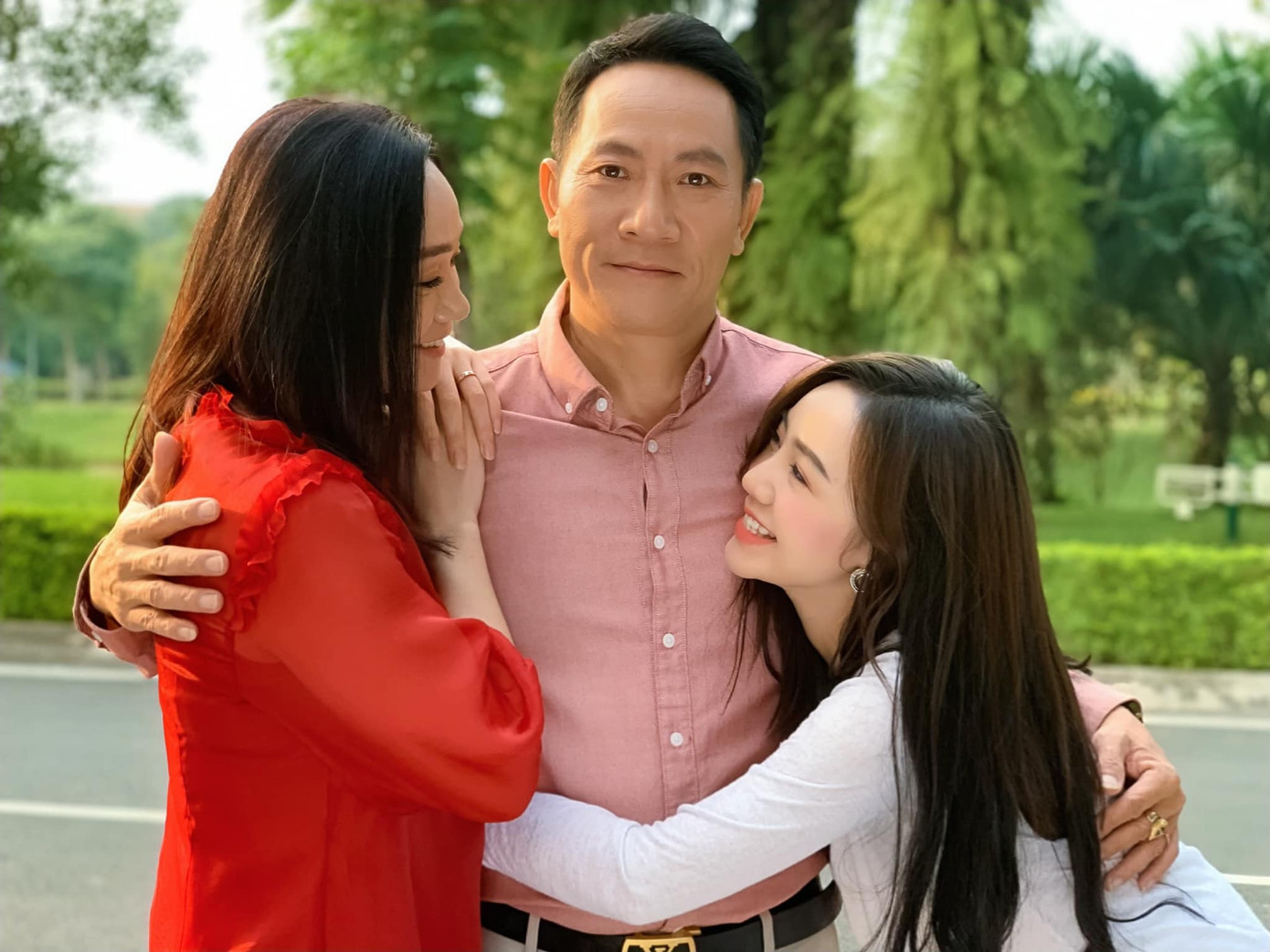 Hương Tràm chia sẻ cuộc sống du học: Phải uống rất nhiều thuốc ảnh 7