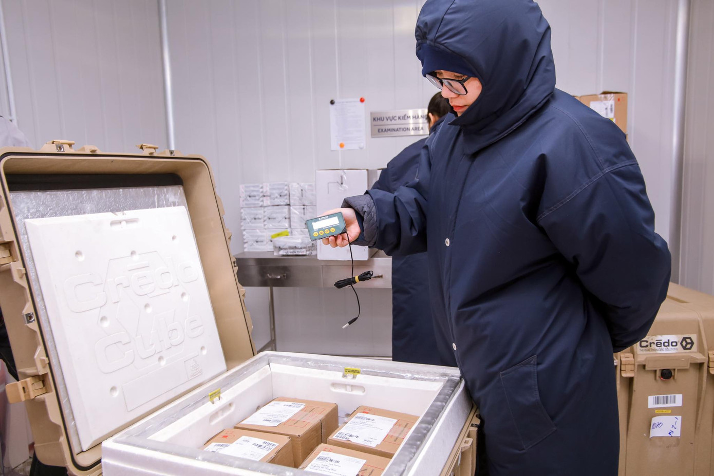 Ai là người tiêm vắc xin COVID-19 đầu tiên tại TPHCM? ảnh 1