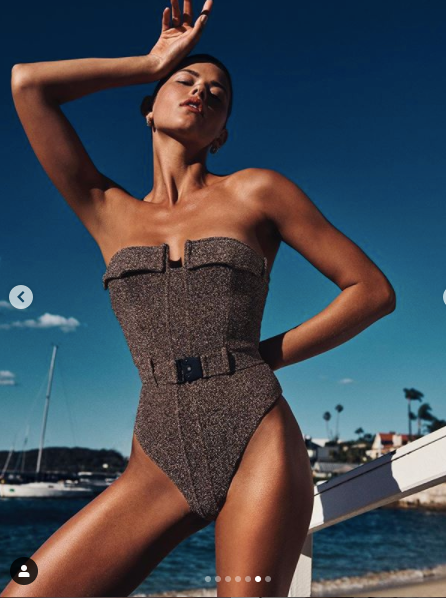 Mẫu 9x Georgia Fowler đẹp như tạc tượng với ảnh bán khoả thân ảnh 6