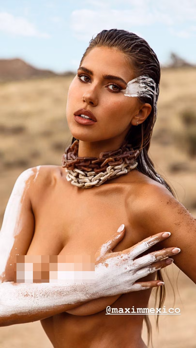 Mẫu 9x có chỉ số cơ thể 'vàng' chụp khoả thân, nóng bỏng 'nghẹt thở' ảnh 2