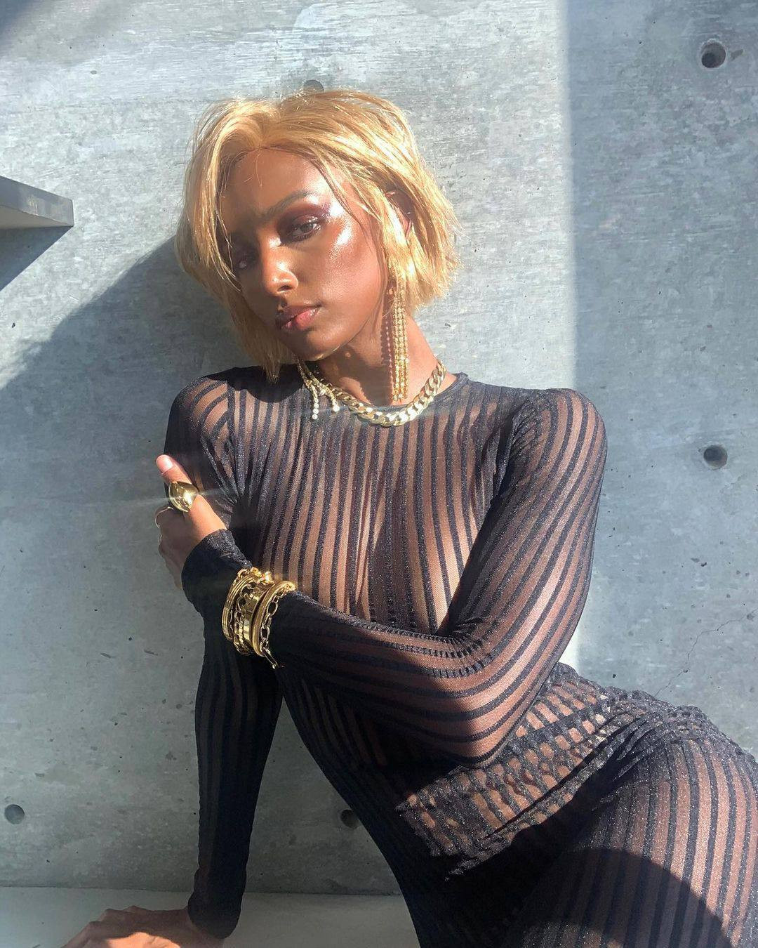 'Thiên thần nội y' Jasmine Tookes mặc bó sát xuyên thấu, khoe body tuyệt mỹ ảnh 14