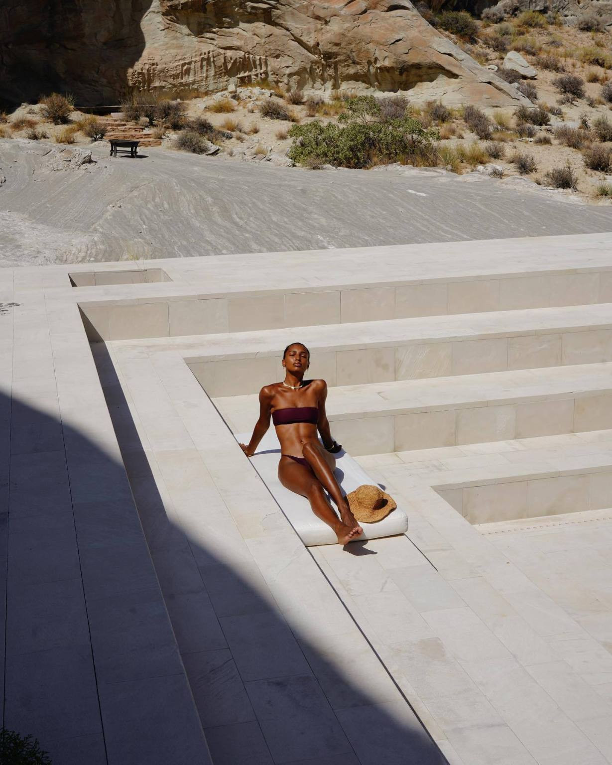 'Thiên thần nội y' Jasmine Tookes nóng bỏng đẹp như tạc tượng với bikini ảnh 3