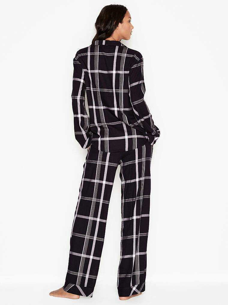 'Thiên thần' Lais Ribeiro khoe đường cong quyến rũ hút hồn với nội y Victoria's Secret ảnh 14