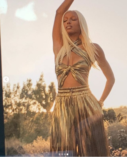 'Thiên thần nội y' Jasmine Tookes mặc bó sát xuyên thấu, khoe body tuyệt mỹ ảnh 10