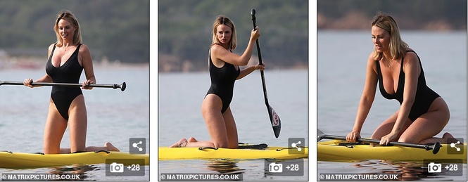 Mỹ nhân nóng bỏng Rhian Sugden và chồng âu yếm ở biển ảnh 7