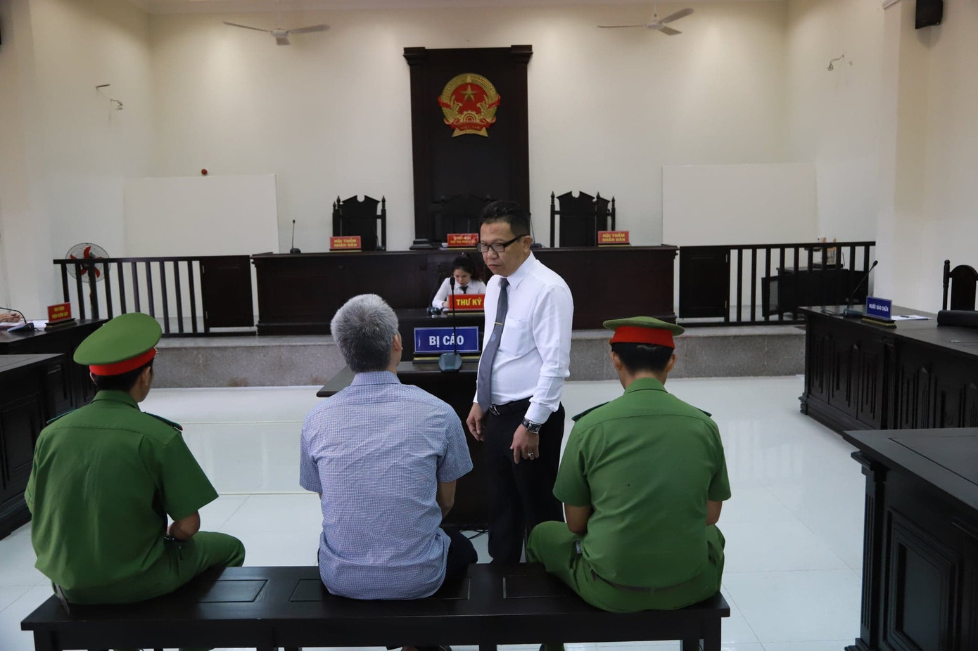 Vì sao chưa xử được vụ cựu Phó Viện trưởng huyện nhận hối lộ? ảnh 3