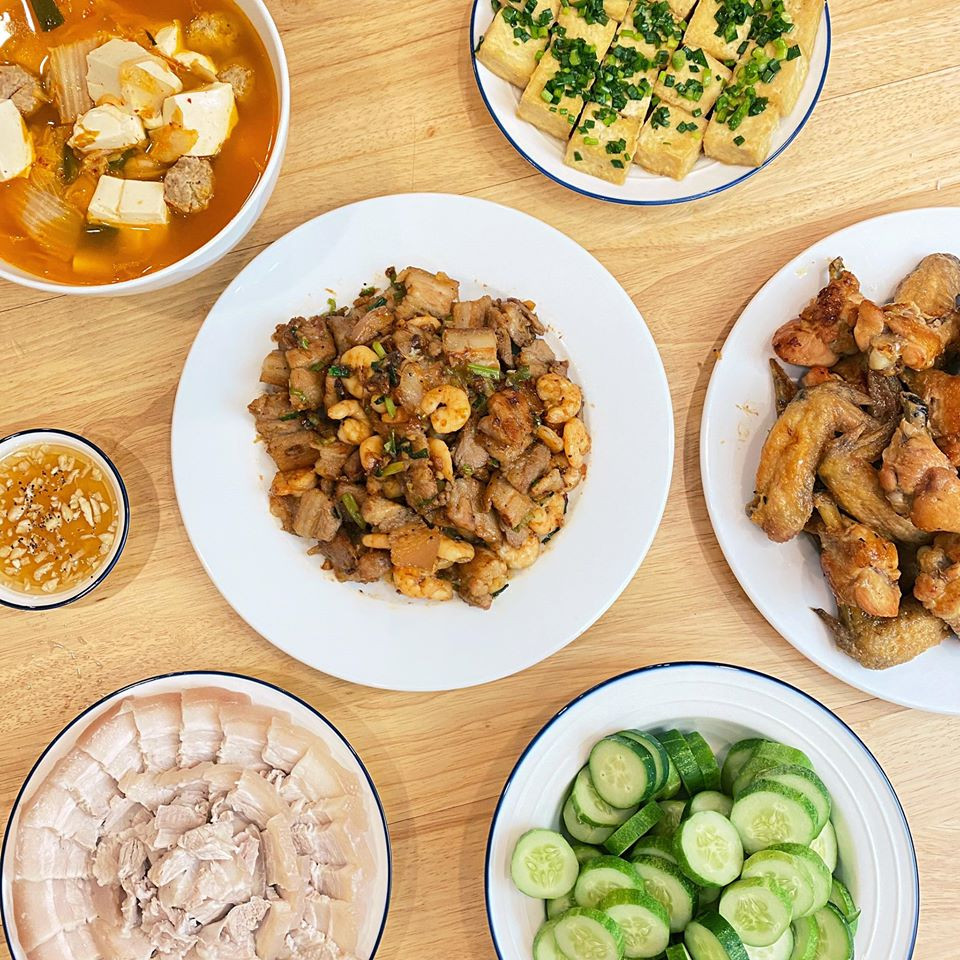 Liên tục bị fan 'tra hỏi' đi siêu thị không đeo khẩu trang, Đức Phúc nói gì? ảnh 5