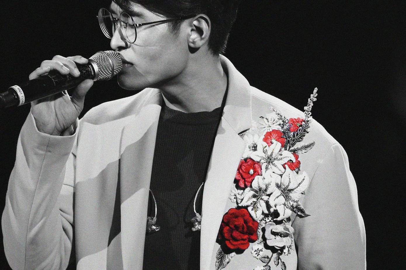 Hà Anh Tuấn tiết lộ 'đã yêu được 12 năm, tới nay vẫn chung thủy' ảnh 6