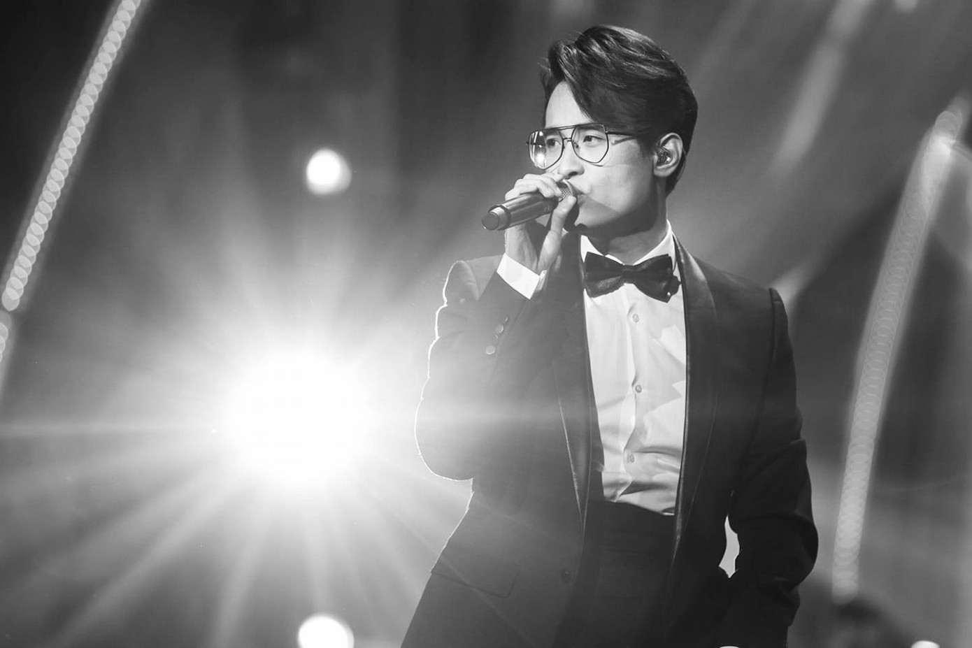 Hà Anh Tuấn tiết lộ 'đã yêu được 12 năm, tới nay vẫn chung thủy' ảnh 11