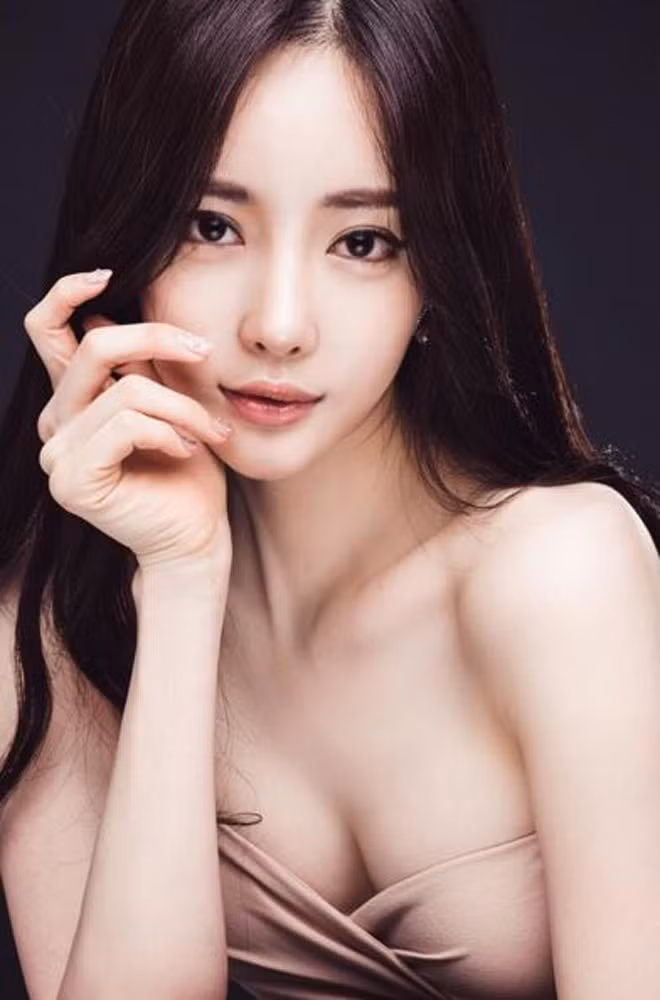 'Bản sao 19 tỷ' của AngelaBaby tố bị CEO bạo hành sưng bầm mặt ảnh 5