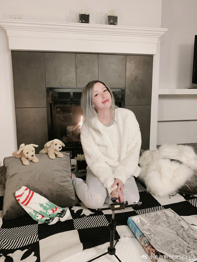 Diva Đài Loan nổi tiếng về những mối tình với trai trẻ ảnh 5