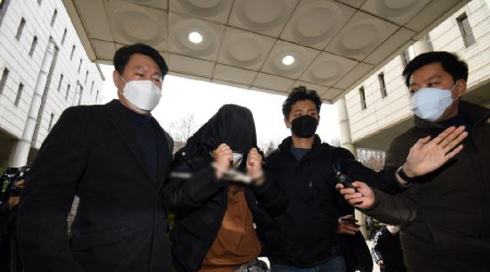 Showbiz Hàn rúng động vụ phòng chat tình dục ảnh 2