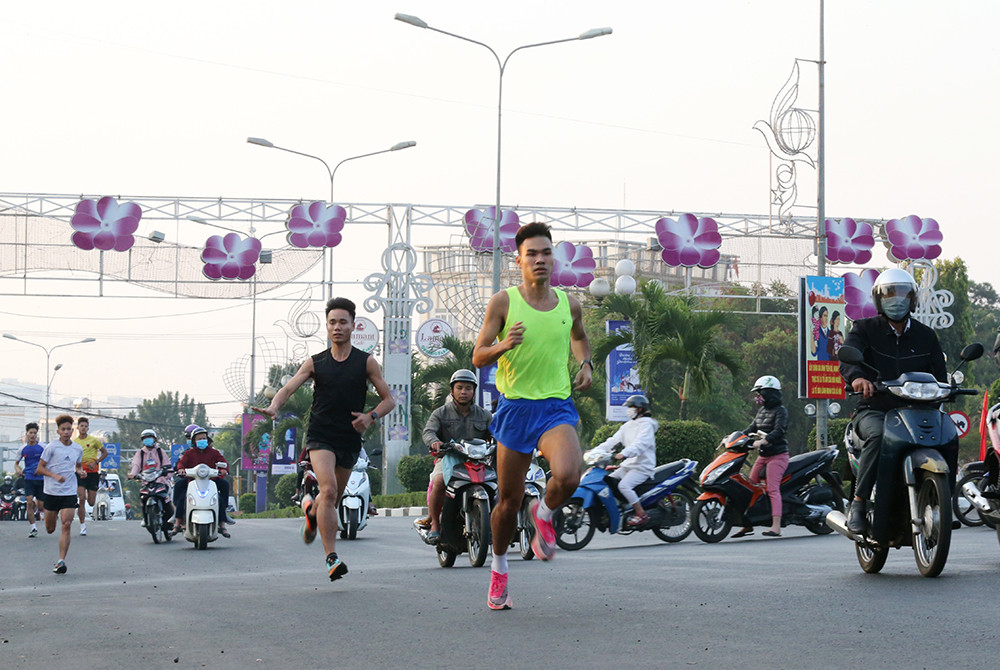 Hào hứng rèn quân để chinh phục Tiền Phong Marathon 2021 ảnh 12