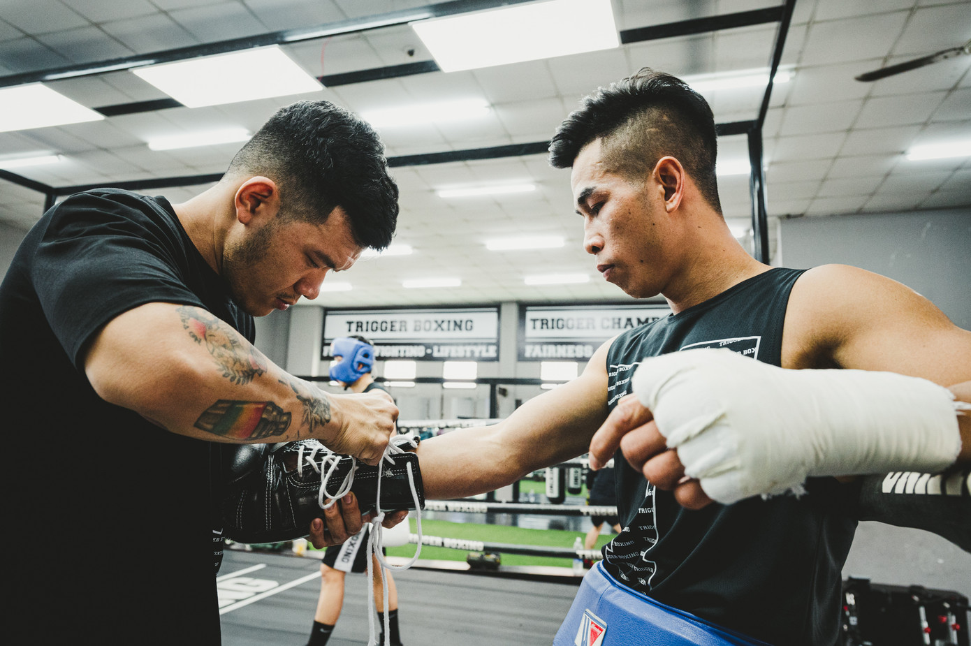 Võ sĩ Trần Văn Thảo tập luyện 'đổ máu' cho trận tranh đai vô địch IBA thế giới ảnh 2