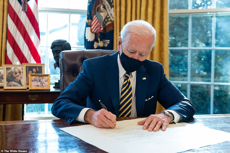 Loạt ảnh hiểm về cuộc sống trong Nhà Trắng của Tổng thống Joe Biden ảnh 8