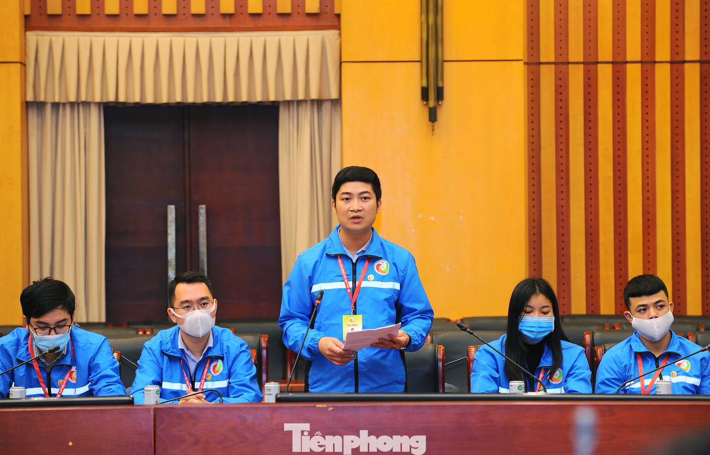 Phá bỏ rào cản tâm lý 'tuổi nhỏ làm việc nhỏ' và giao việc khó việc mới cho người trẻ ảnh 2